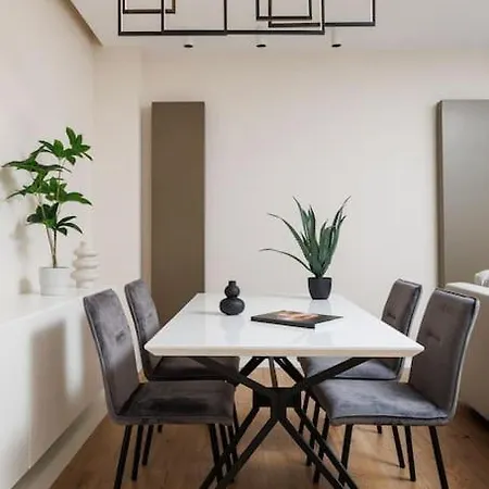 아파트 Skylark - Amsterdam With Fireplace & View 브라쇼브